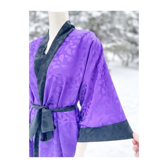 80s Diamond Tea Satin Loungewear Set Kimono Sleeve Duster Robe Trousers Purple B - Picture 13 of 16